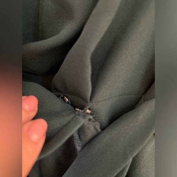 BCBGMAXAZRIA Shawl Collar Belted Top in Hunter Green, Size S - Picture 6 of 12